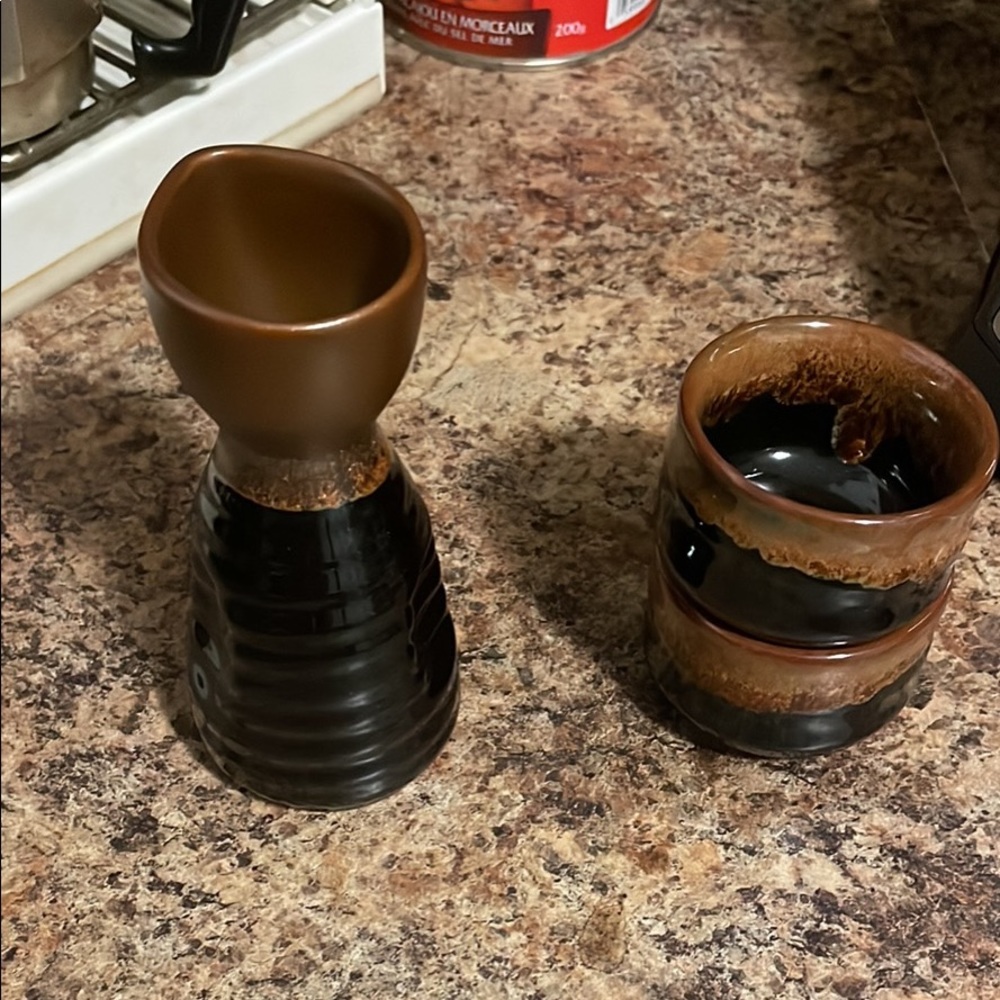 Saki cups